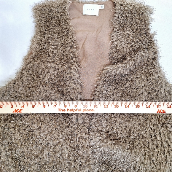 Lush brand lagenlook, bohemian core, eyelash sweater vest. - Picture 3 of 5